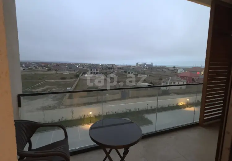 3 otaqlı mənzil , Bakı