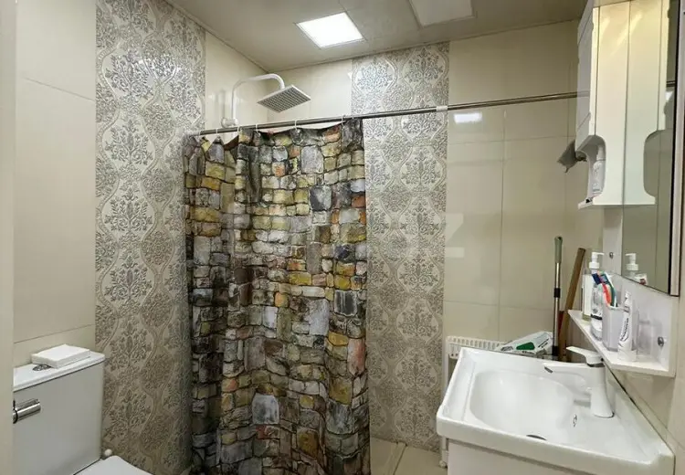 3 otaqlı mənzil , Bakı