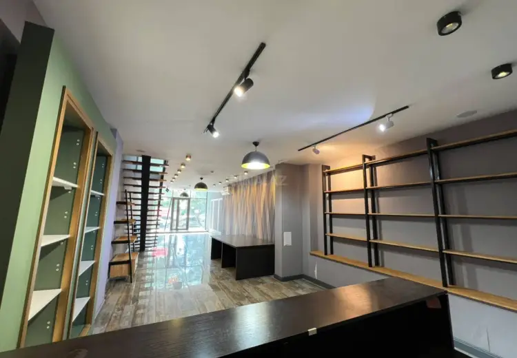 150 m² Obyekt / Ofis Kirayə (aylıq), Nərimanov, Bakı