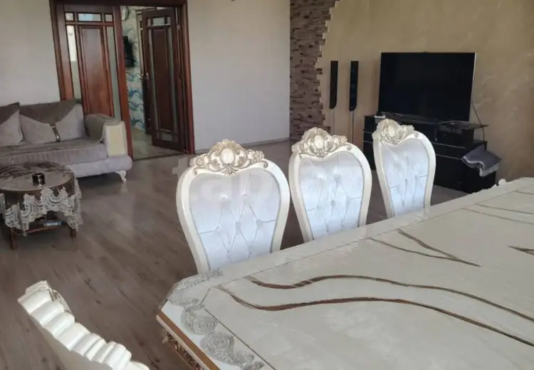 3 otaqlı mənzil , Bakı