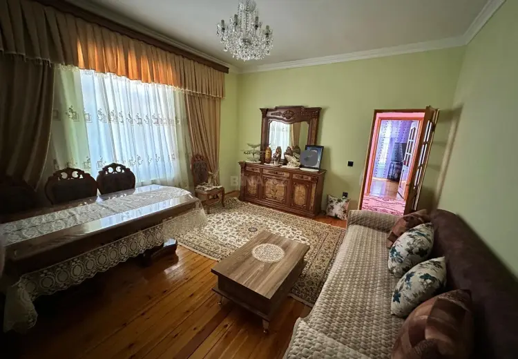 5 otaqlı mənzil Satılır, Keşlə qəs., Nizami, Bakı