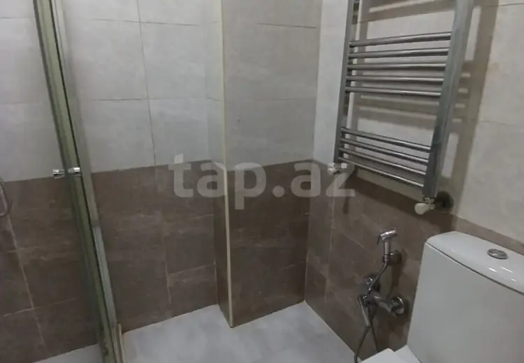 3 otaqlı mənzil , Xırdalan