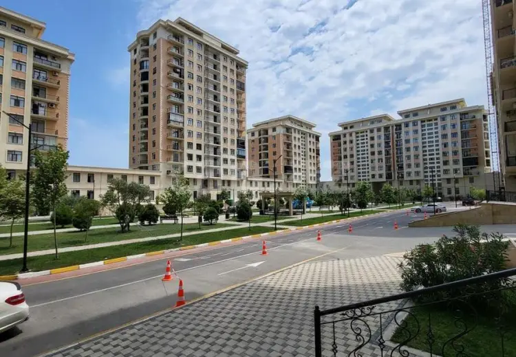 3 otaqlı mənzil , Sumqayıt
