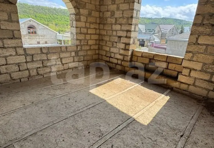 3 otaqlı mənzil , Qusar