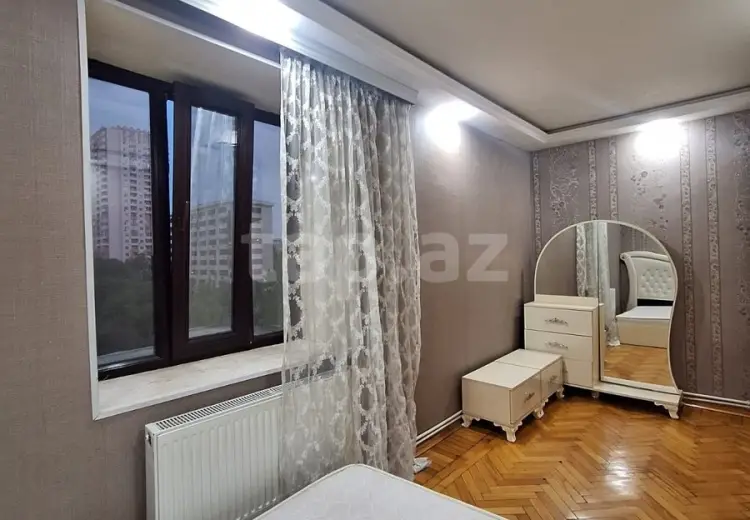 3 otaqlı mənzil , Bakı
