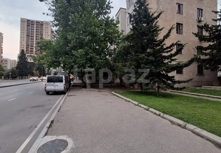3 otaqlı mənzil , Bakı