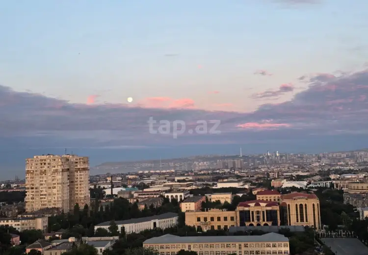 3 otaqlı mənzil , Bakı