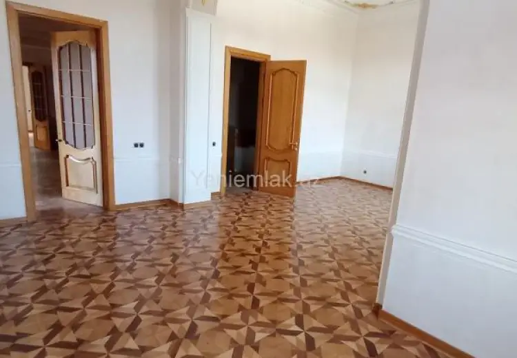 6 otaqlı mənzil Satılır, Xətai, Bakı