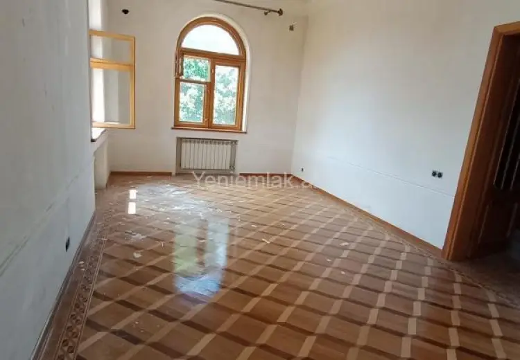 6 otaqlı mənzil Satılır, Xətai, Bakı