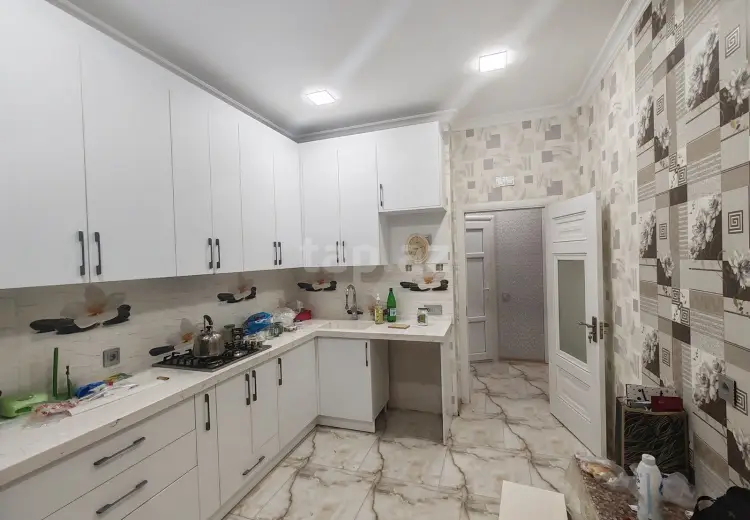3 otaqlı mənzil , Xırdalan