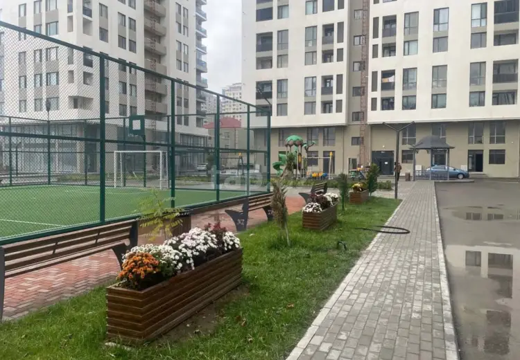 3 otaqlı mənzil , Bakı