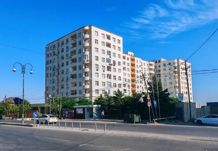 3 otaqlı mənzil , Xırdalan