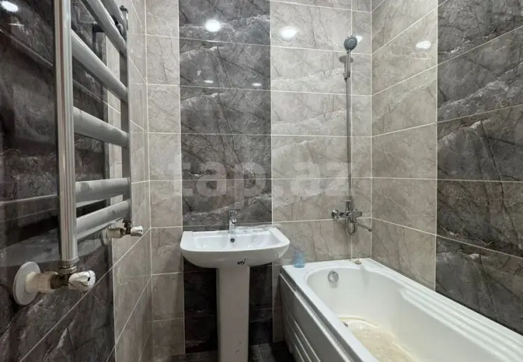 3 otaqlı mənzil , Bakı
