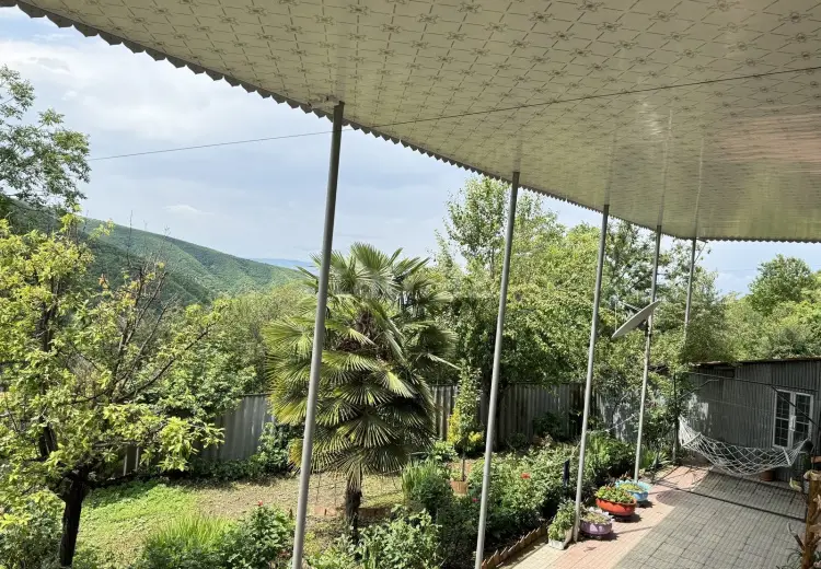 3 otaqlı mənzil , Şəki