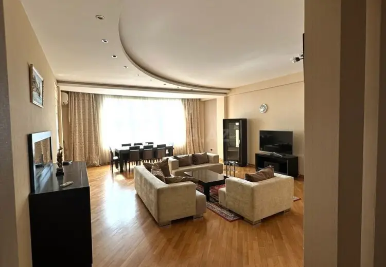 4 otaqlı mənzil Kirayə (aylıq), Nəsimi, Bakı