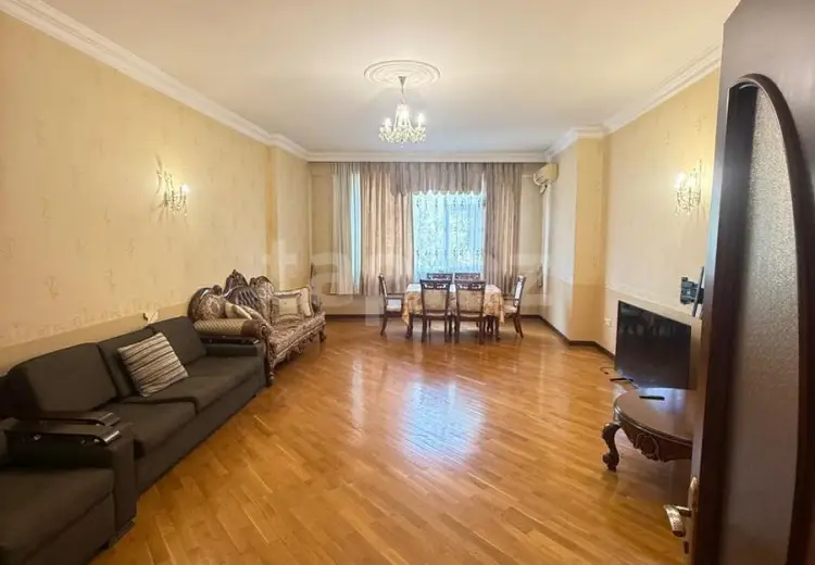 3 otaqlı mənzil , Bakı