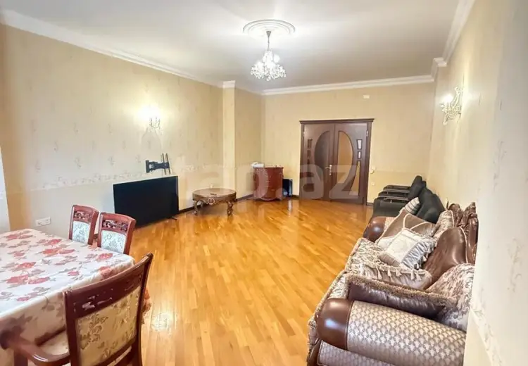 3 otaqlı mənzil , Bakı