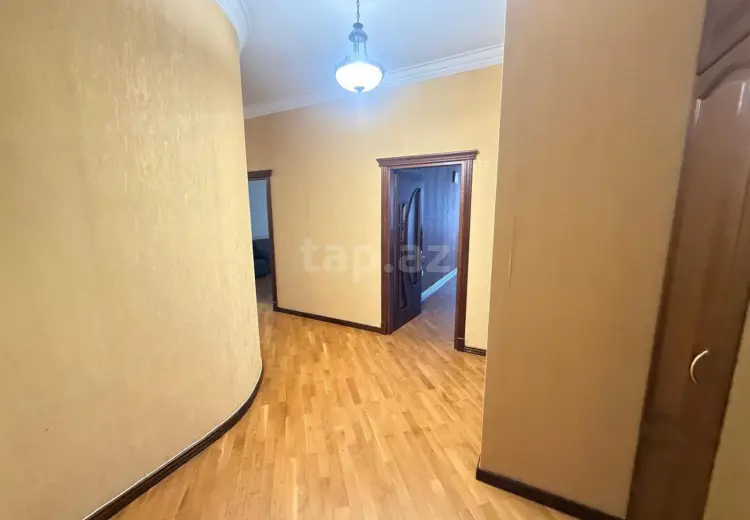 3 otaqlı mənzil , Bakı