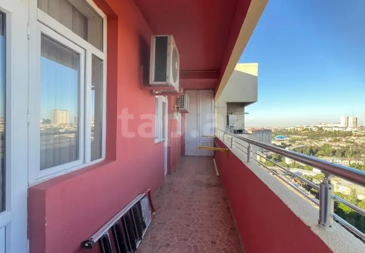 3 otaqlı mənzil , Bakı