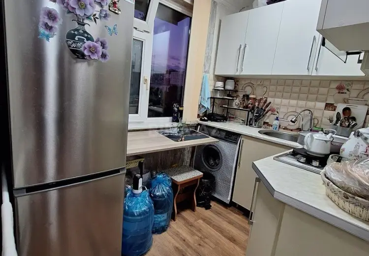 3 otaqlı mənzil Satılır, 8-ci kilometr, Nizami, Bakı