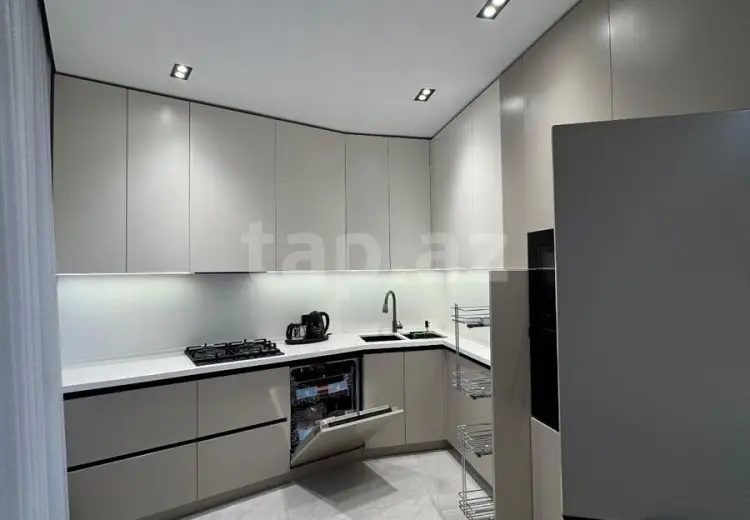 3 otaqlı mənzil , Sumqayıt