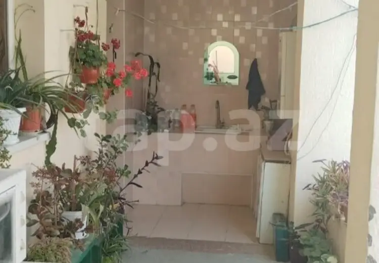 3 otaqlı mənzil , Bakı