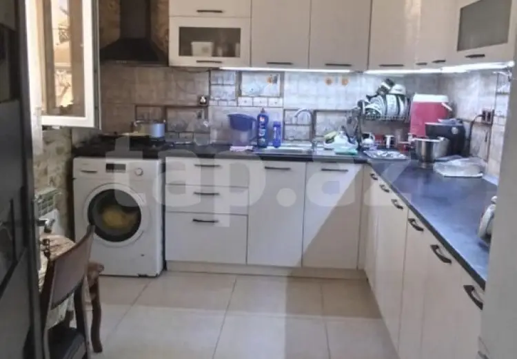 3 otaqlı mənzil , Bakı