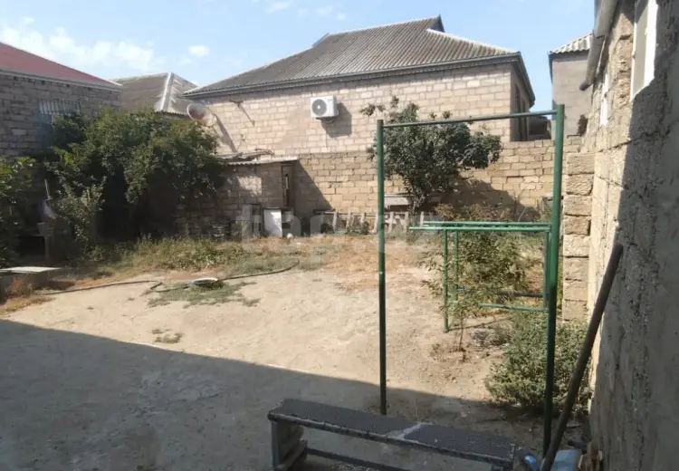 3 otaqlı mənzil , Bakı