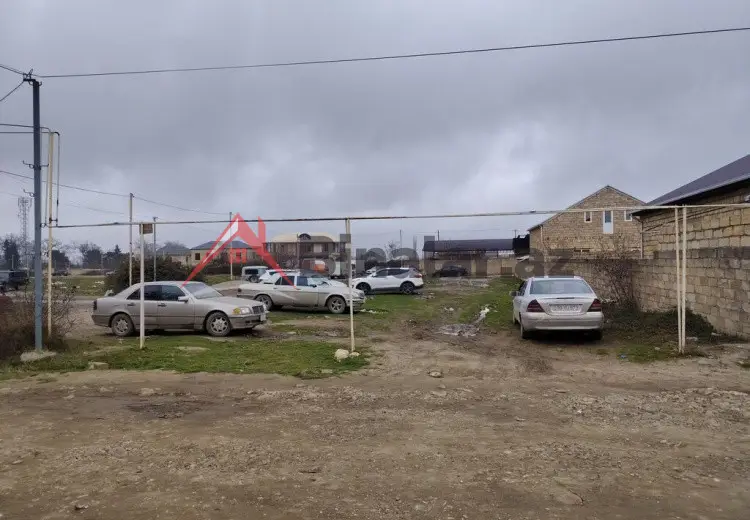 10 sot Torpaq Satılır, Xudat