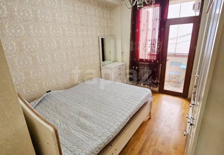 3 otaqlı mənzil , Bakı