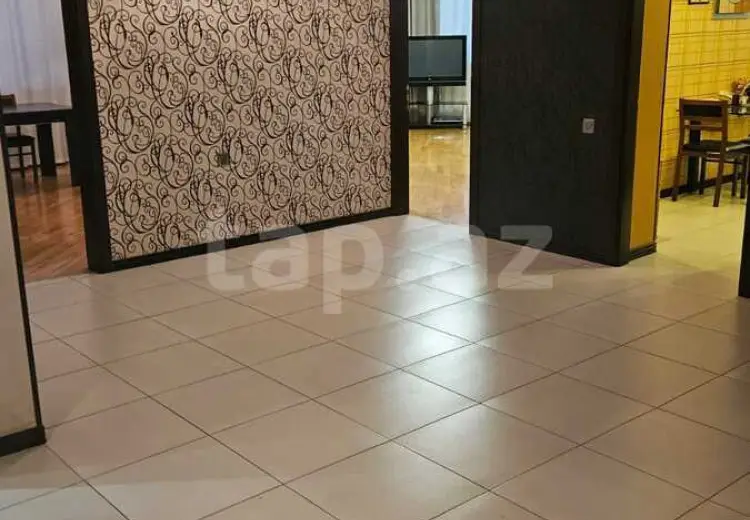 3 otaqlı mənzil , Bakı