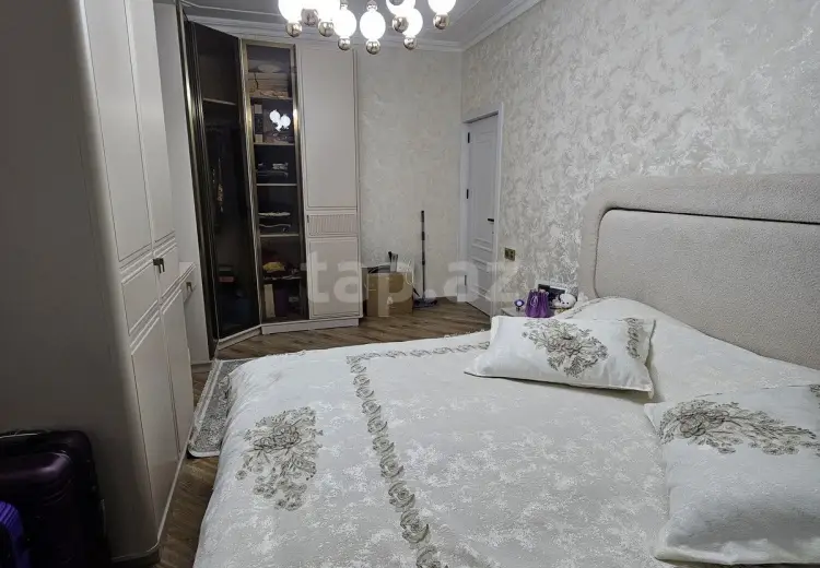 3 otaqlı mənzil , Bakı