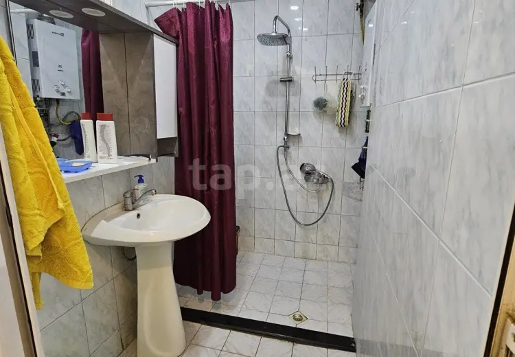 3 otaqlı mənzil , Bakı