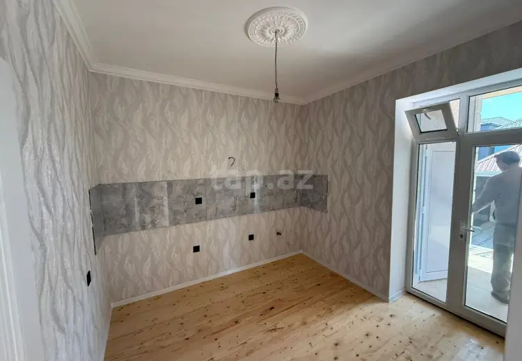 3 otaqlı mənzil , Bakı