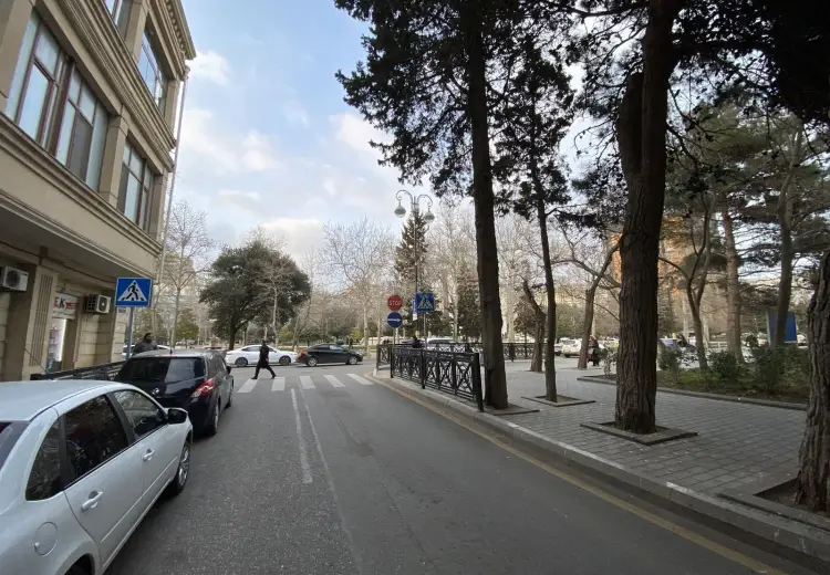30 m² Obyekt / Ofis Satılır, Nəsimi, Bakı