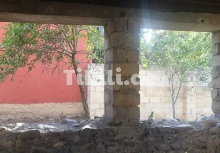 5 otaqlı mənzil Satılır,