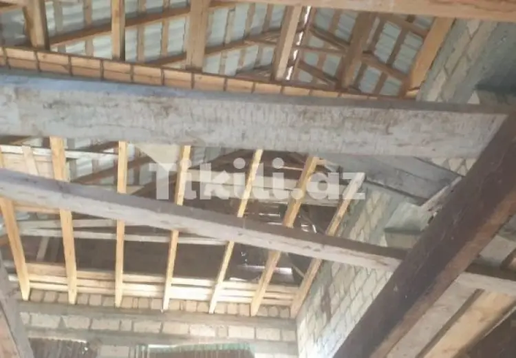 5 otaqlı mənzil Satılır,
