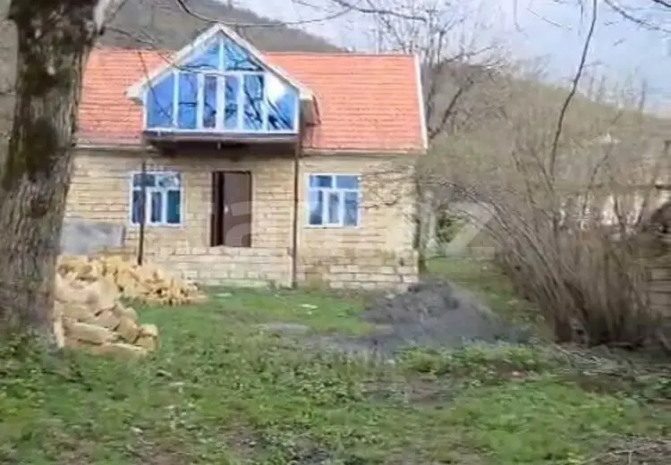 3 otaqlı mənzil , Qəbələ