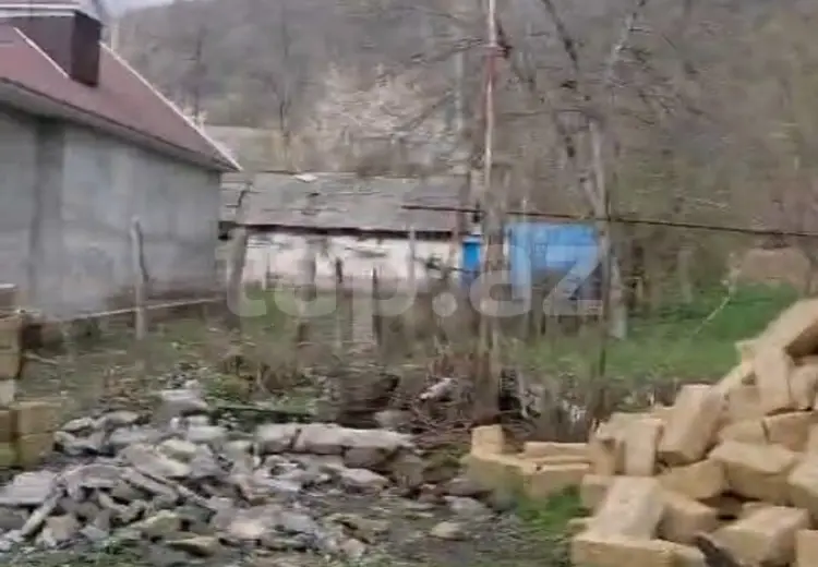 3 otaqlı mənzil , Qəbələ