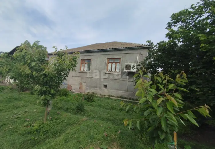 3 otaqlı mənzil , Xudat