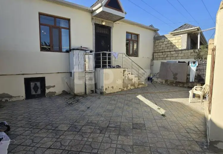 3 otaqlı mənzil , Bakı