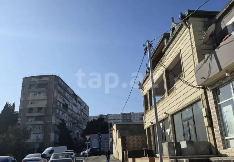 3 otaqlı mənzil , Bakı