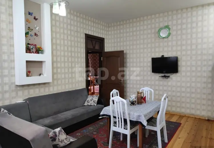 3 otaqlı mənzil , Gəncə