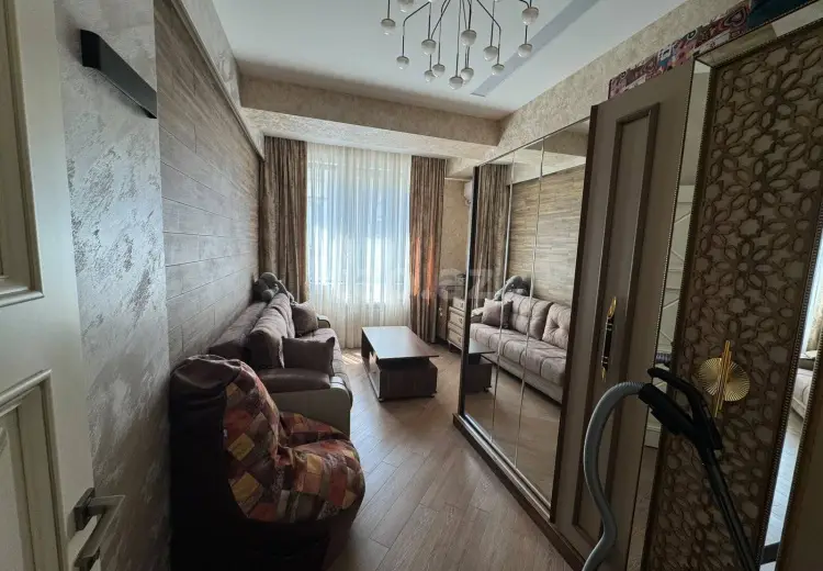 3 otaqlı mənzil , Bakı