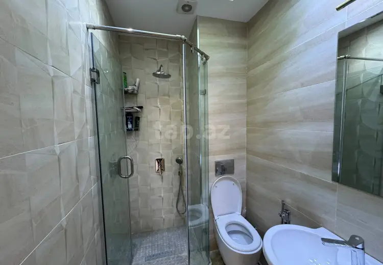 3 otaqlı mənzil , Bakı