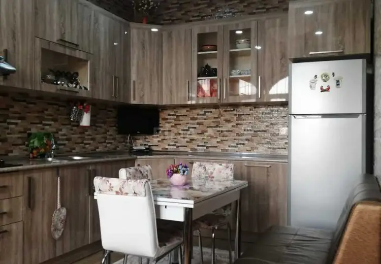 7 otaqlı mənzil Satılır, Quba