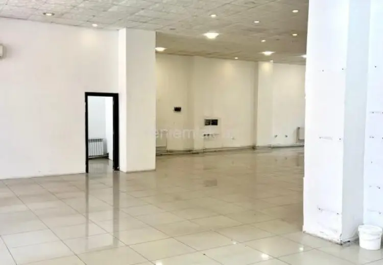 200 m² Obyekt / Ofis Kirayə (aylıq), 8-ci kilometr, Nizami, Bakı