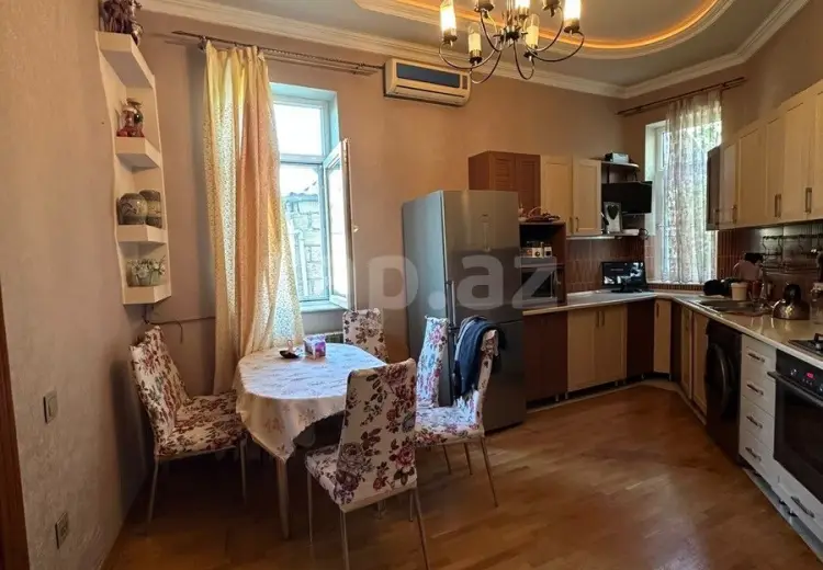 3 otaqlı mənzil , Xırdalan