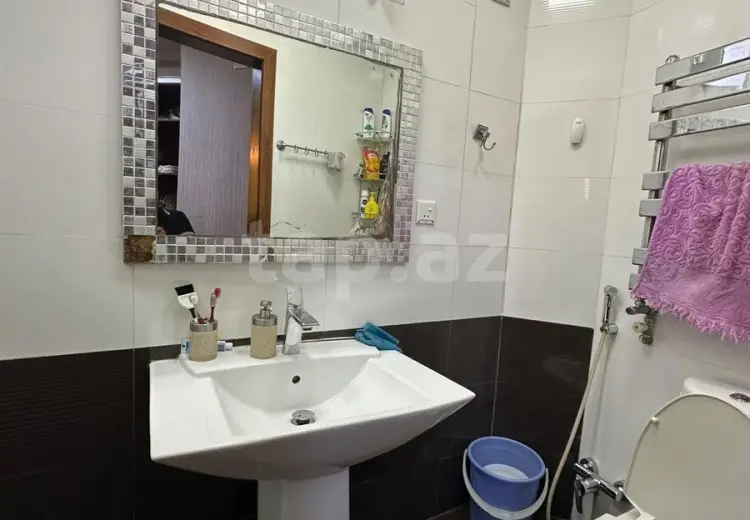 3 otaqlı mənzil , Xırdalan