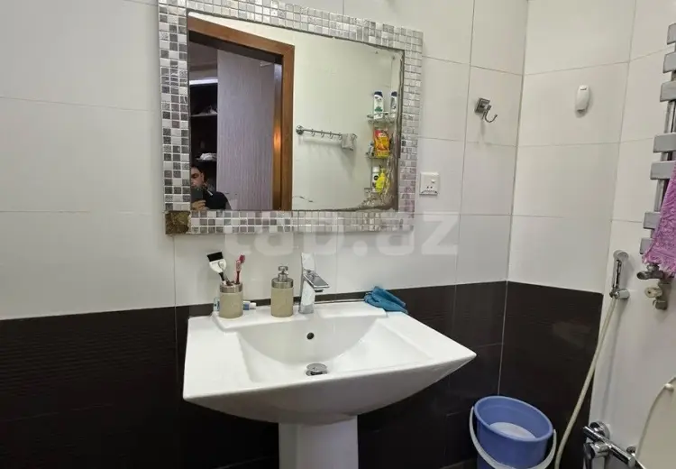 3 otaqlı mənzil , Xırdalan